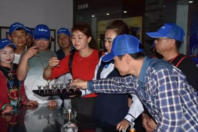 品质溯源，华山论剑西凤酒带你见证消费者品质
